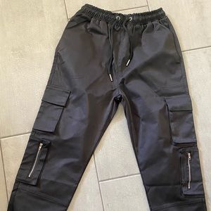 Men’s Jogger pants NEW NEVER WORN